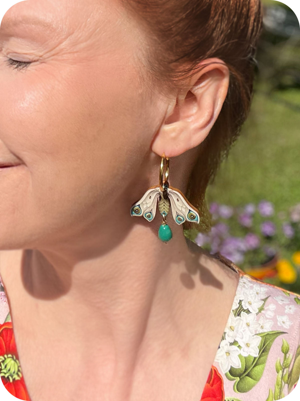 Kiitäjä Korvakorut