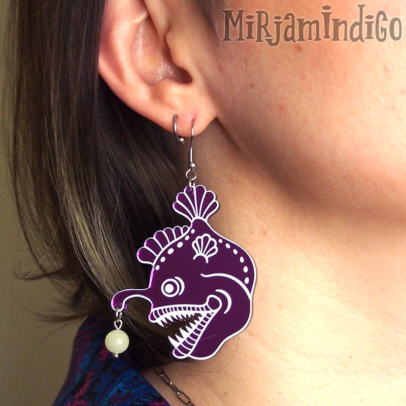 Angelic Anglerfish peiliakryylikorvakorut