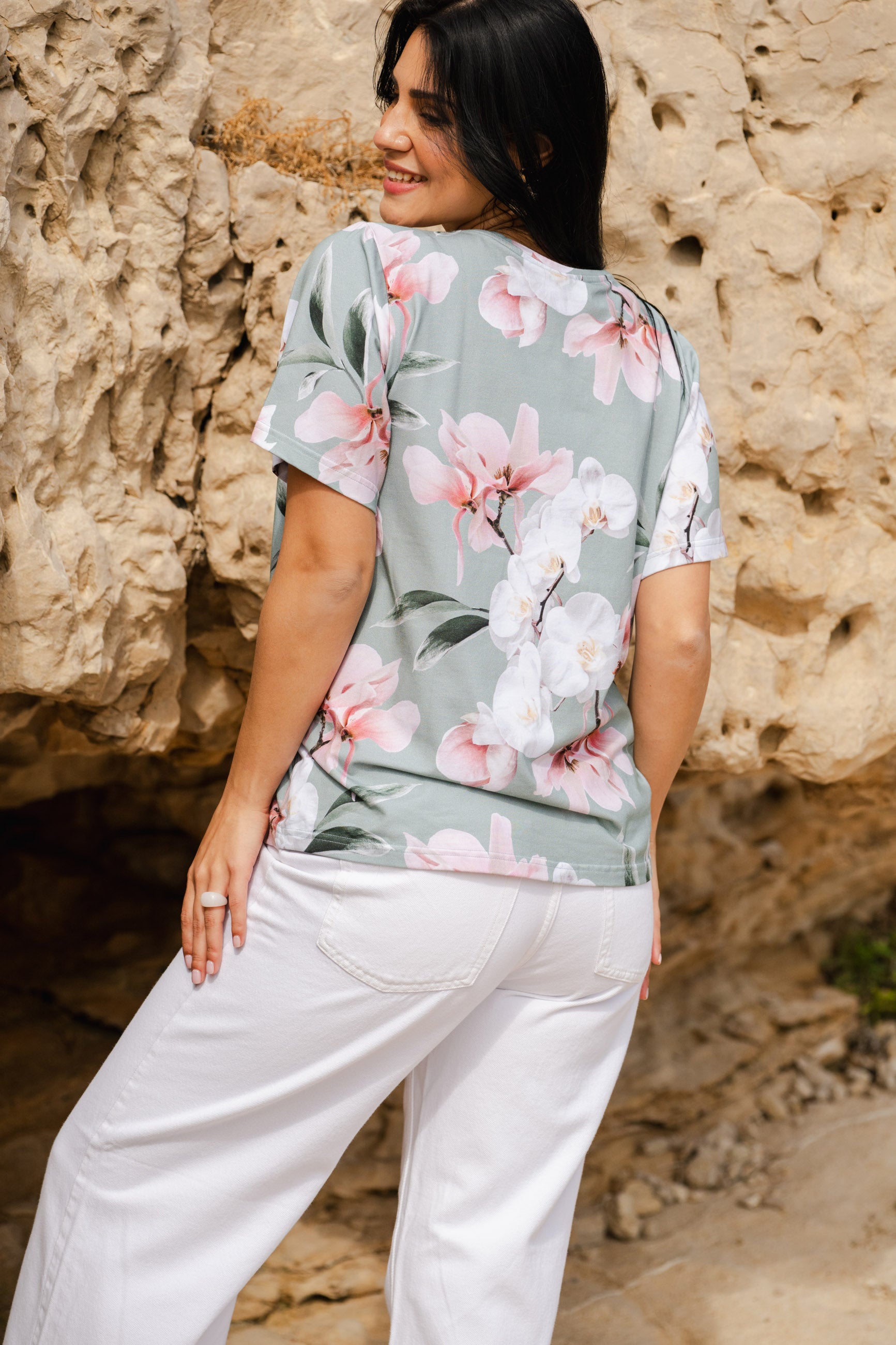 Emilia T-paita, Eden