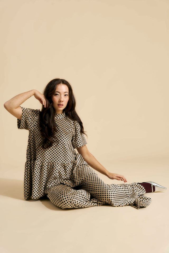 NANDA Pants, Almond chess