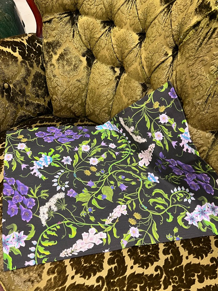 "Deadly Gardens" Keittiöpyyhe