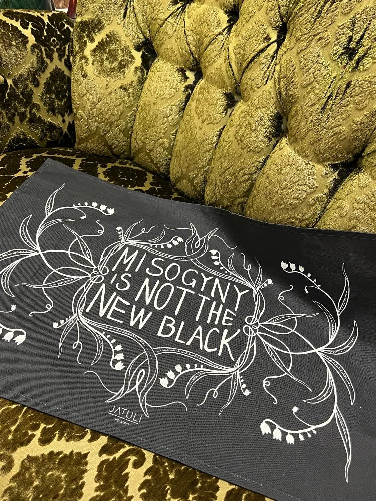 "Misogyny is not the new black" Keittiöpyyhe