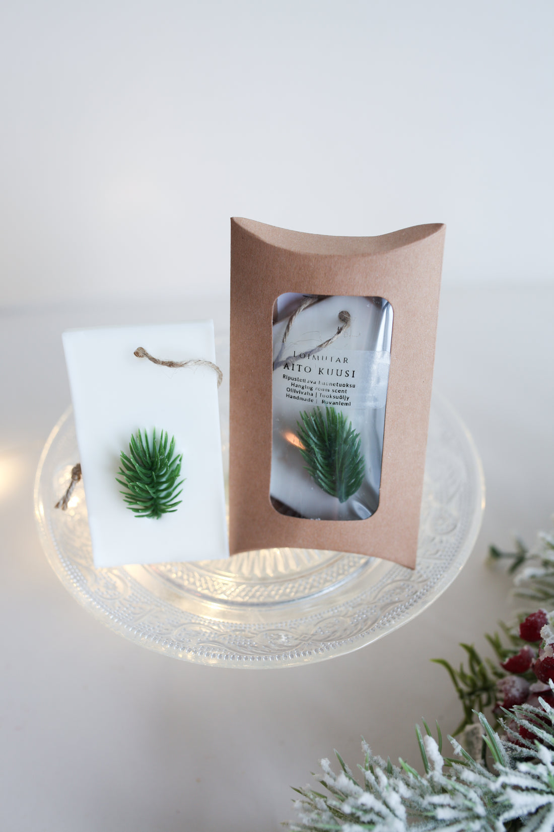 Scent plate, Genuine Spruce