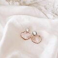 Butoni Design Shell Earring Ruusukulta / Hopea