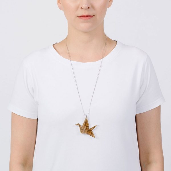 YO ZEN Origami Swan two-piece pendant, Amber millimeter